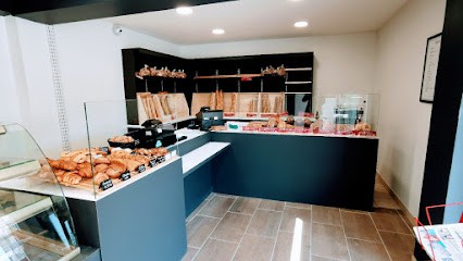 Maison DEFESCHE, Boulangerie à Pouillon