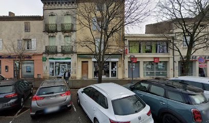 Boulangerie Grasset, Le Samedi Sur Le Marché, Boulangerie à Pont-Saint-Esprit