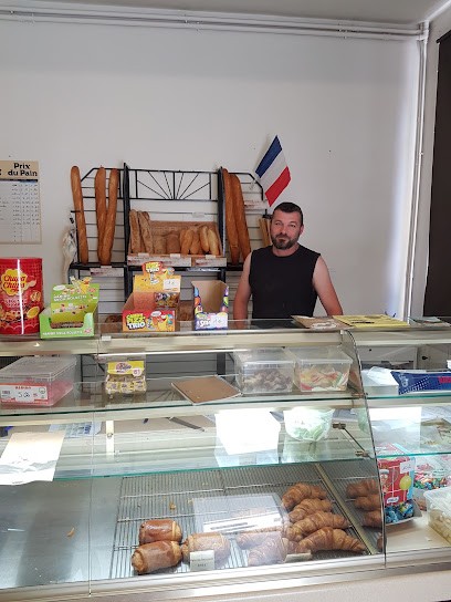 Pâtisserie Maurice, Pâtisserie à Tours-en-Vimeu