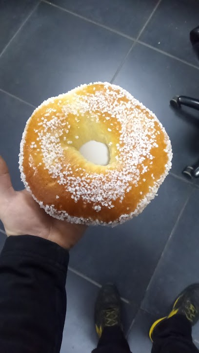 Le Fournil de Céline et Greg, Boulangerie à Saint-Julien-de-Peyrolas