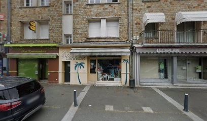 Aux Gourmandises 40 Place Du General De Gaulle 50250 La Haye Du Puits, Boulangerie à La Haye