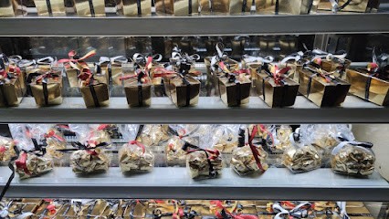 LE PAIN DES CIMES 1400 - Ville-Vieille, Boulangerie à Château-Ville-Vieille