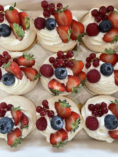 Léna Chou, Pâtisserie à Bry