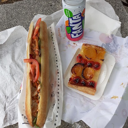 A LA GERBE D'OR, Boulangerie à L'Aigle