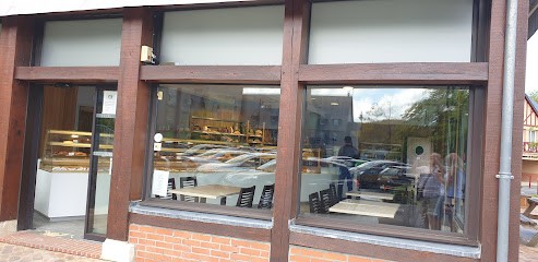Boulangerie La Parisienne, Boulangerie à Saint-Arnoult