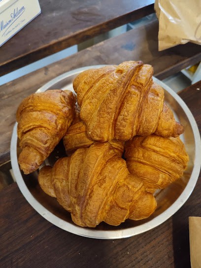 Foissy Loïc, Boulangerie à Pons