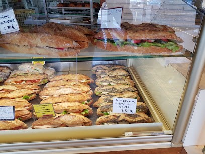 Boulangerie nicolas, Boulangerie à La Montagne