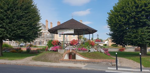 Boulangerie Pâtisserie FOURNIL AUGER, Boulangerie à Dhuizon