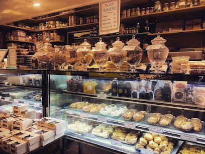 Shirinkam, Pâtisserie à Paris 06