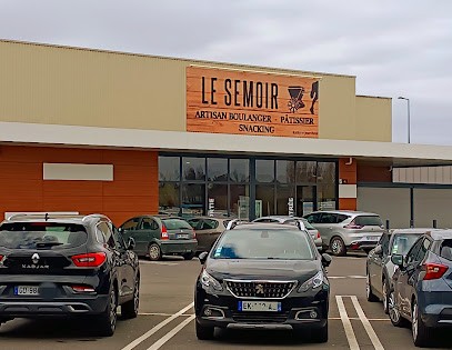 Le Semoir, Boulangerie à Châteaubourg