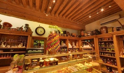 Pâtisserie Chocolaterie Monnet, Pâtisserie à Montluel