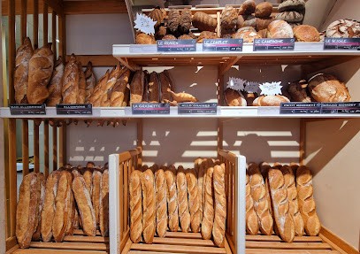 Boulangerie Simon, Boulangerie à Luzinay