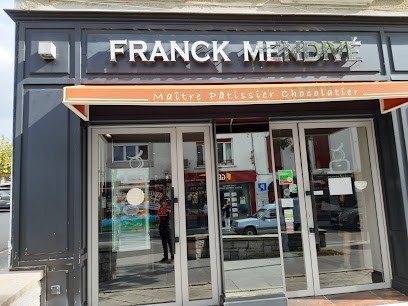 Franck Mendivé, Pâtisserie à Saint-Palais