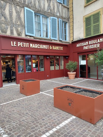 Massin Rudolph, Boulangerie à Marcigny