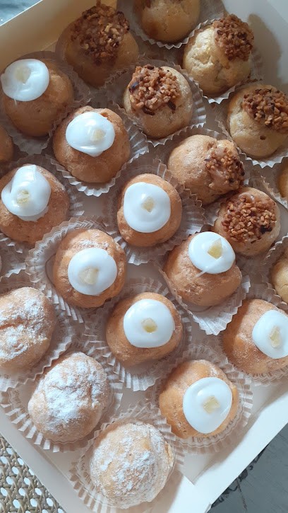 Les Gourmets De La Miche Aux Moines, Pâtisserie à Saint-Martin-de-Saint-Maixent