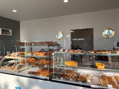 Fourn’Île KS Pain Pâtisserie Snack Port Haliguen, Boulangerie à Quiberon
