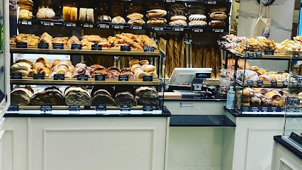 Antoinette Boulangerie, Boulangerie à Versailles