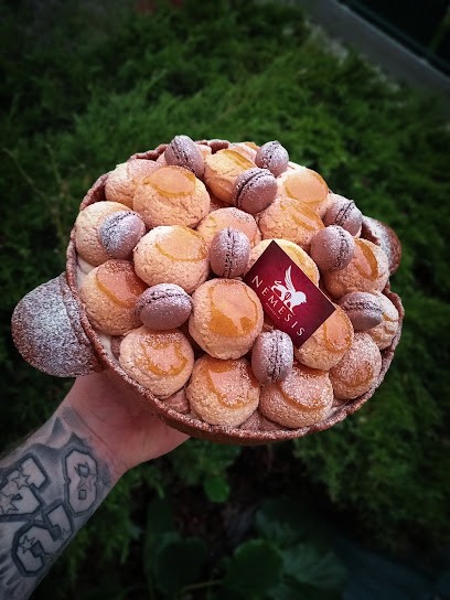 Nemesis Pâtisserie, Pâtisserie à Verrières