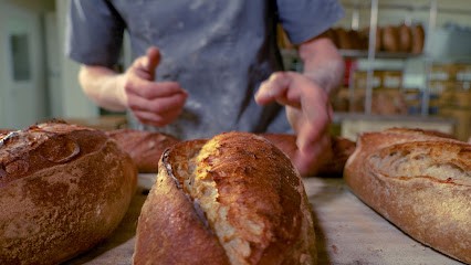 La ferme de la croix de pierre, Boulangerie à Epiniac