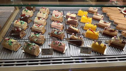 Boulangerie-pâtisserie, Boulangerie au Breil-sur-Mérize