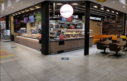 Boulangerie Pâtisserie L' Artisane Orange - Carrefour, Boulangerie à Orange