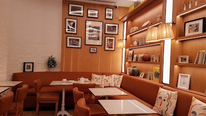 Mado à Paris, Pâtisserie à Paris 01