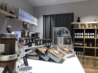 La Fabrique Pâtisseries Chocolats Salon De Thé, Pâtisserie à Saumur