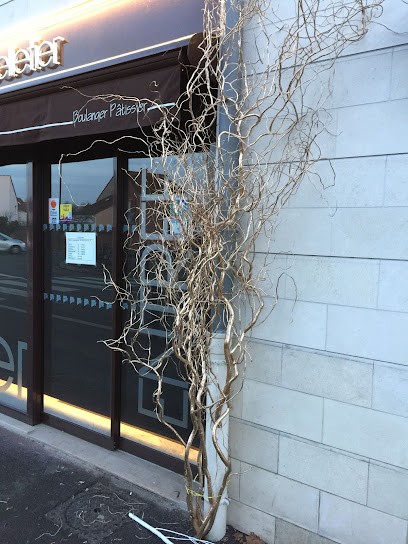 Boulanger Pâtissier Maison Akharouid, Boulangerie à Voisins-le-Bretonneux