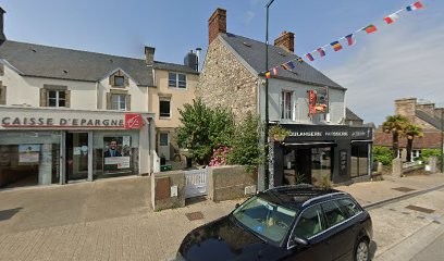 Boulangerie de la Poste, Boulangerie aux Pieux