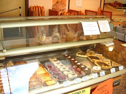 Pains Et Gourmandises - 89300 - Champlay, Boulangerie à Champlay