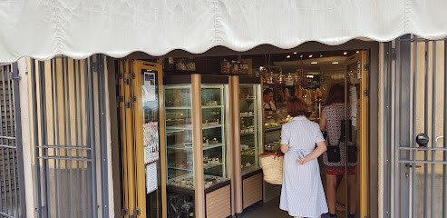 Boulangerie Kontis, Boulangerie à Saint-Cyr-sur-Mer