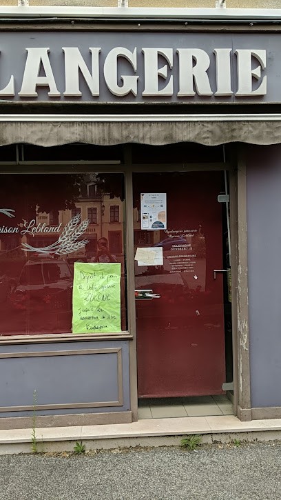 Besnard Loic, Boulangerie à La Chapelle-Montligeon