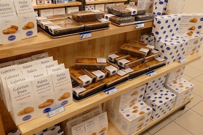 Espace Découverte La Bien Nommée - Biscuiterie Confiserie De Belle-Île-en-Mer, Pâtisserie au Palais