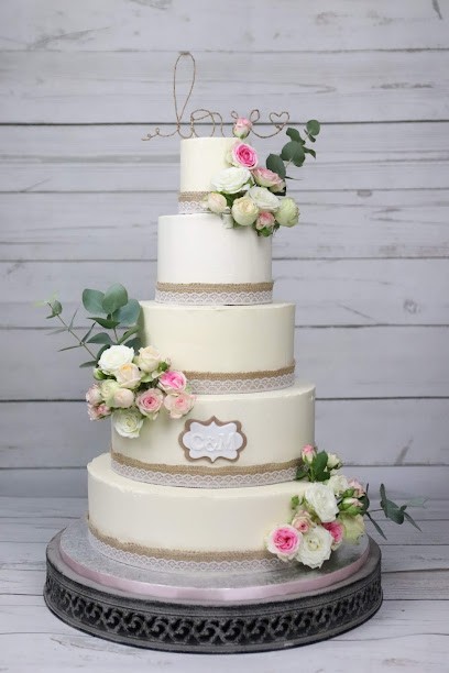 Les Caprices De Madeleine, Pâtisserie à Aubenas