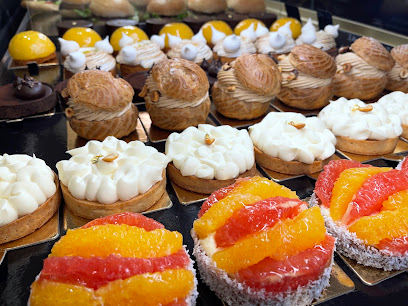 Maison Haleine, Boulangerie à Charnècles