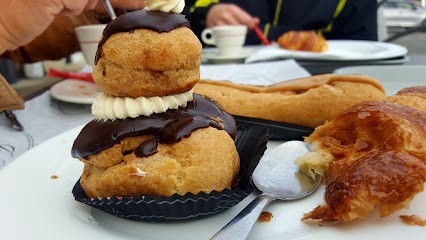 Boulangeries Feuillet, Boulangerie à Dreux