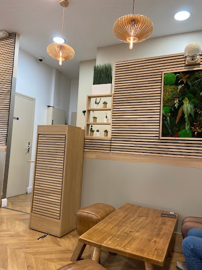 Alexis Ladvie, Pâtisserie à Vichy