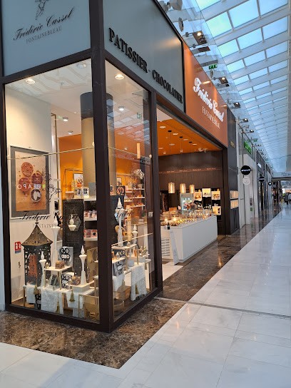 Frédéric Cassel, Pâtisserie à Lieusaint