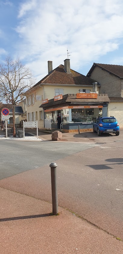 Le Fournil De Tom, Boulangerie à Démouville