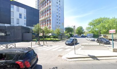 Maouche Abdelkrim, Boulangerie à L'Île-Saint-Denis