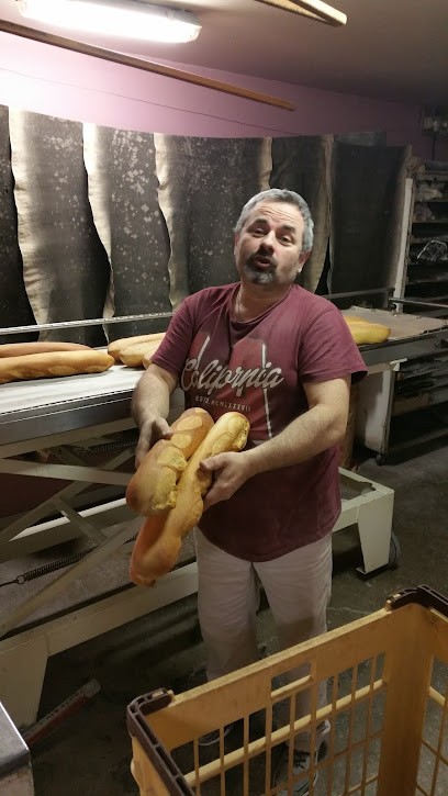 Moissonnier Carl, Boulangerie à Saint-Pierre-le-Moûtier