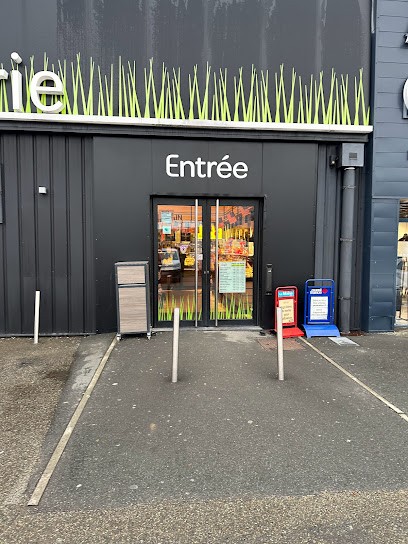 BOULANGERIE ANGE, Boulangerie à La Chapelle-Saint-Aubin