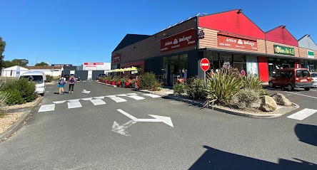 Artisan Boulanger Maison Richard Les 3 Co'pains, Boulangerie à Rochefort