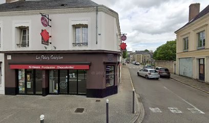 Leon, Pâtisserie à Saint-Calais