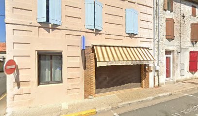Henriques Orlando, Boulangerie à Chasseneuil-sur-Bonnieure