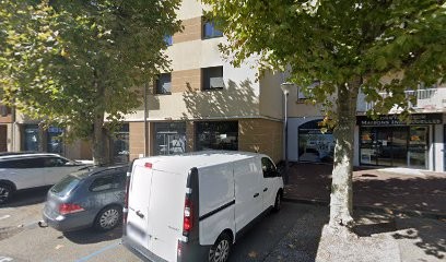 Sarl v. Justine, Pâtisserie à Veauche