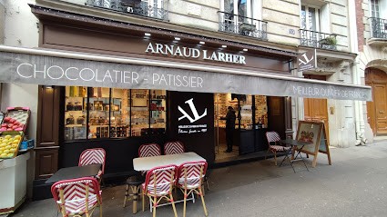 Arnaud Larher, Pâtisserie à Paris 18