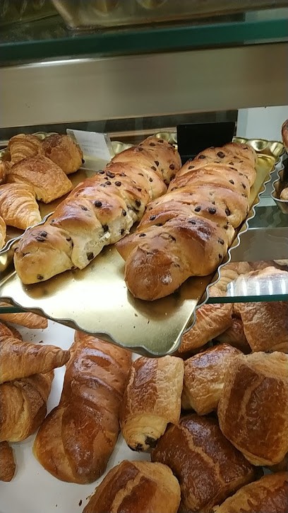 Delacroix, Boulangerie à Longueville-sur-Scie