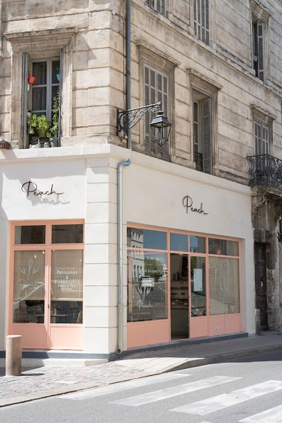 Peach, Pâtisserie à Arles