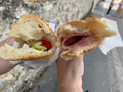 Le p'tit Méd, Boulangerie à Provins